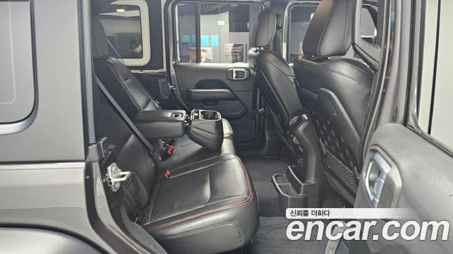 Jeep Wrangler (JL) 2.0 Rubicon 4도어, 2022 12