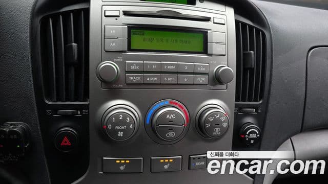 Hyundai Grand Starex CVX Luxury, 2015 16