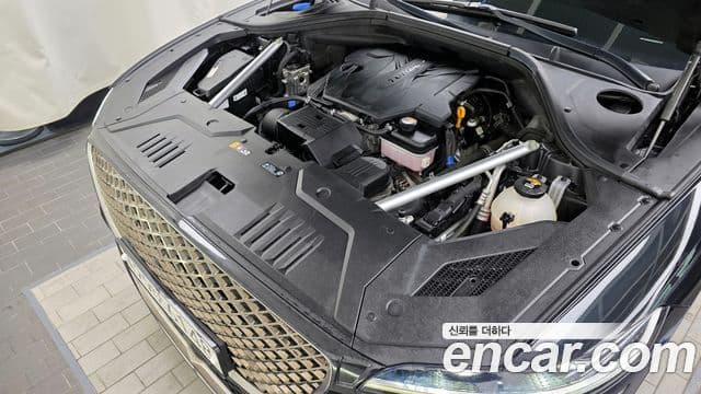 Genesis GV70, 2022 6