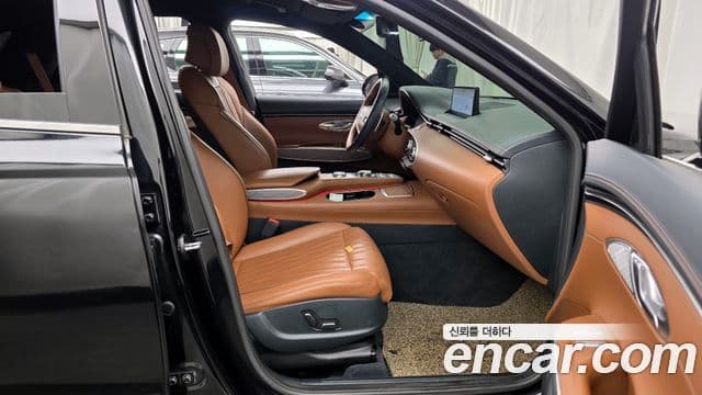 Genesis GV70, 2022 11