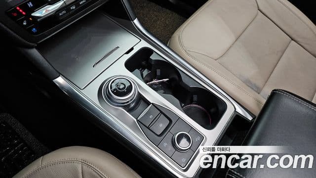 Ford Explorer 6세대 2.3 Limited 4WD, 2020 9