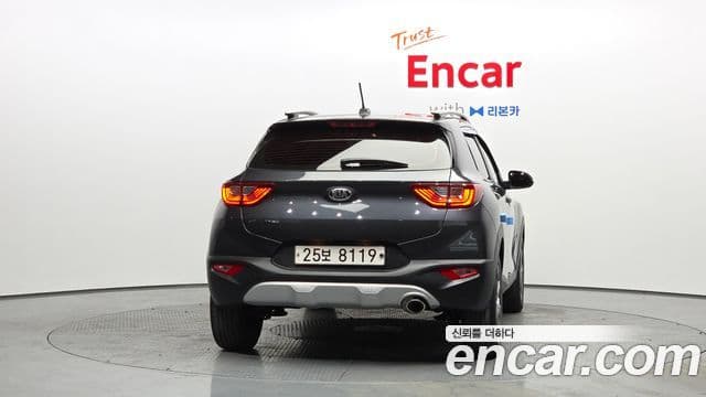 Kia Stonic Trendy, 2018 4