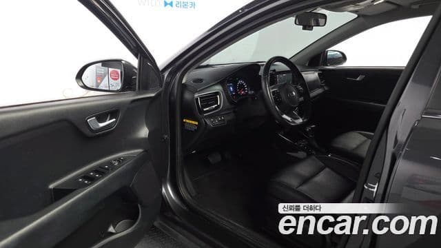 Kia Stonic Trendy, 2018 10