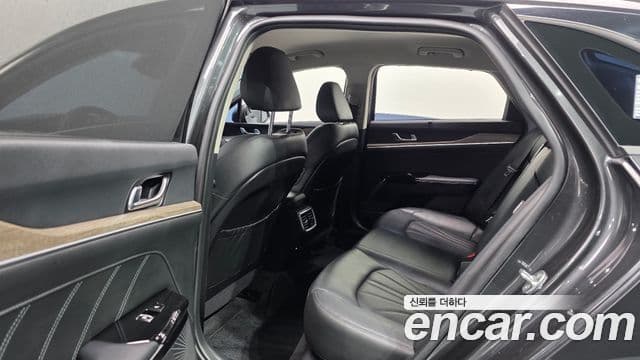 Kia K5 3세대 Signature, 2020 12