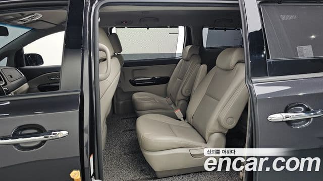 Kia The / новый New Carnival Prestige, 2020 11