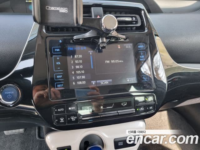 Toyota 프리우스 4세대 1.8 E, 2018 9