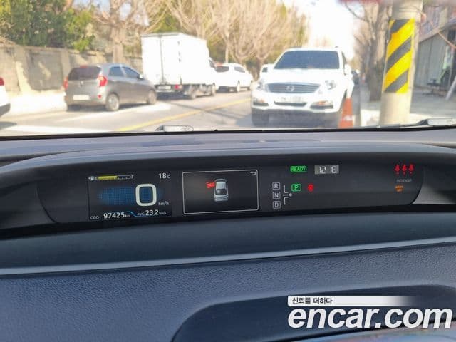 Toyota 프리우스 4세대 1.8 E, 2018 12