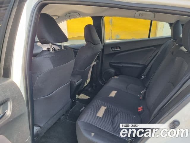 Toyota 프리우스 4세대 1.8 E, 2018 15