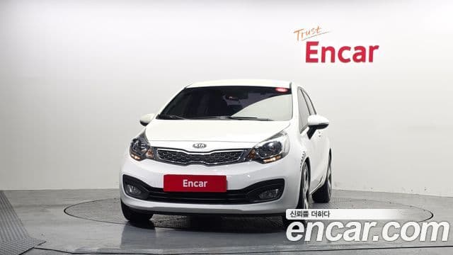 Kia All New Pride Prestige, 2012 3