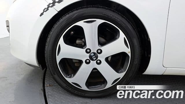 Kia All New Pride Prestige, 2012 все фото