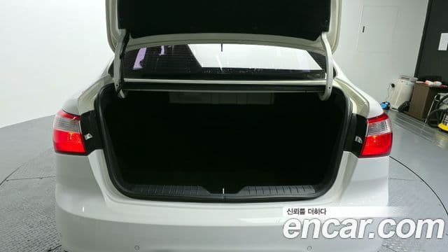 Kia All New Pride Prestige, 2012 20