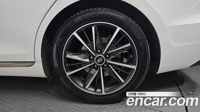 Hyundai The / новый New Grandeur IG Le Blanc, 2022 все фото