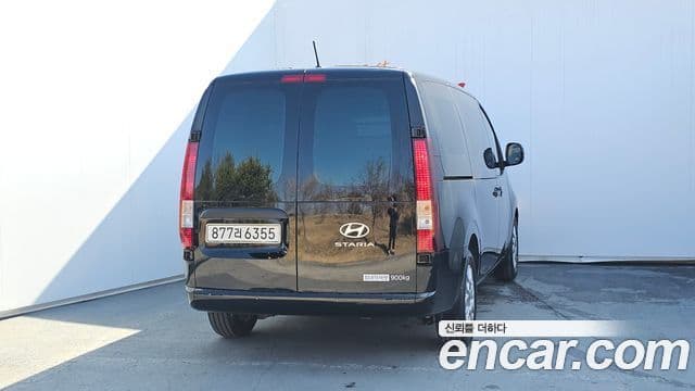 Hyundai Staria Modern, 2025 4