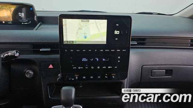 Hyundai Staria Modern, 2025 14