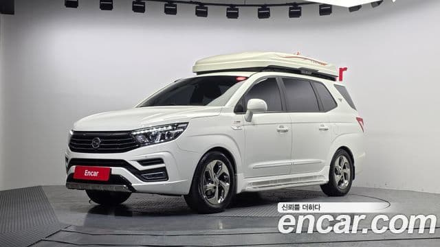 KG모빌리티(SsangYong) Korando 투리스모 4WD outdoor Edition 9인승, 2018 1