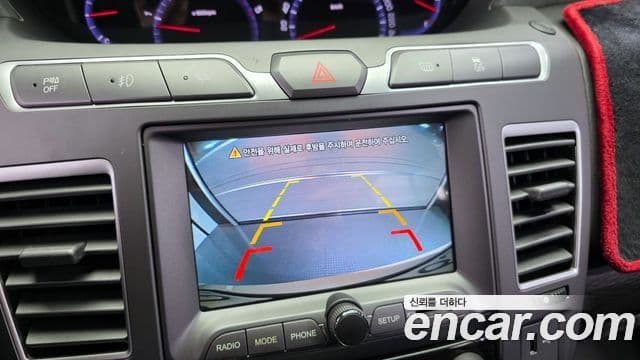 KG모빌리티(SsangYong) Korando 투리스모 4WD outdoor Edition 9인승, 2018 14