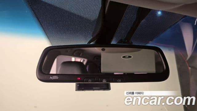 KG모빌리티(SsangYong) Korando 투리스모 4WD outdoor Edition 9인승, 2018 16