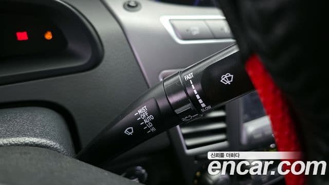 KG모빌리티(SsangYong) Korando 투리스모 4WD outdoor Edition 9인승, 2018 17