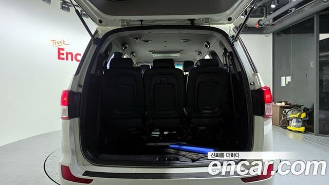 KG모빌리티(SsangYong) Korando 투리스모 4WD outdoor Edition 9인승, 2018 20