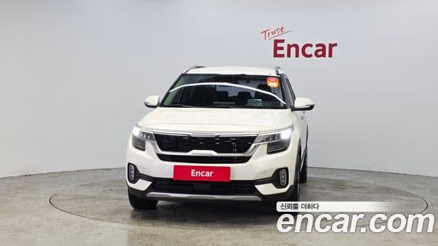 Kia Seltos Signature, 2023 3