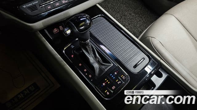 Kia All New Carnival President, 2016 9