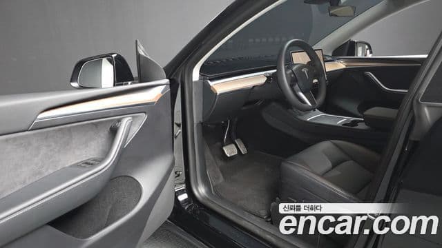 Tesla модель Y, 2024 11