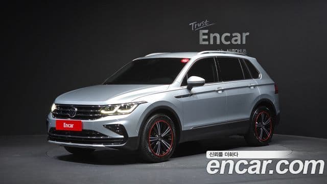 Volkswagen Tiguan 2세대 Premium, 2022 1