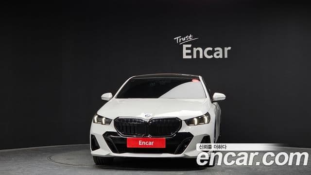 BMW 5시리즈 (G60) 520i M Sport, 2025 3
