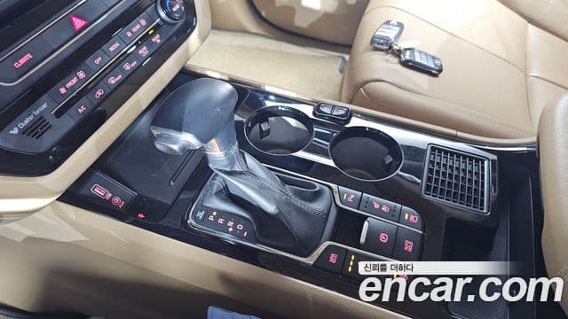 Kia The / новый New Carnival Noblesse Special, 2019 9