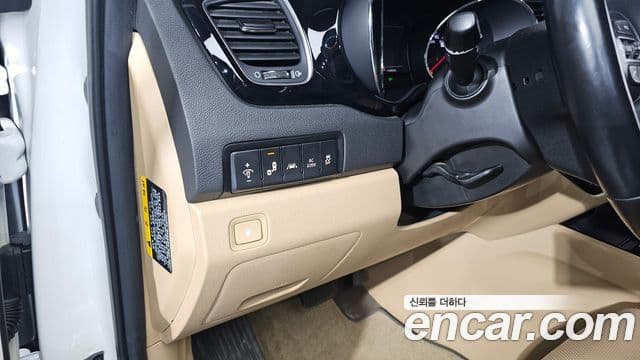 Kia The / новый New Carnival Noblesse Special, 2019 14