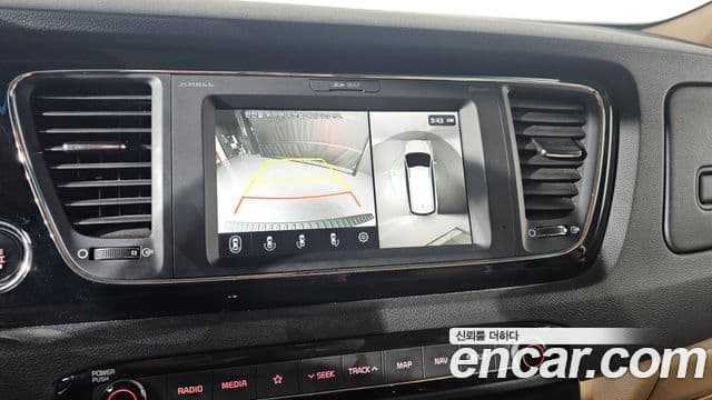 Kia The / новый New Carnival Noblesse Special, 2019 16