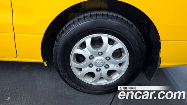 Hyundai Grand Starex детский перевозочный автомобиль, 2017 все фото