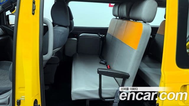 Hyundai Grand Starex детский перевозочный автомобиль, 2017 11