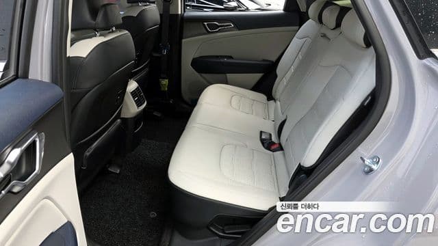 Kia The / новый New Sportage 5세대 гибрид Signature, 2025 12