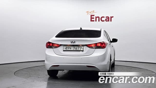 Hyundai Avante MD Premier, 2012 4