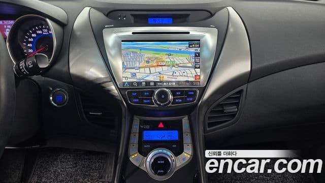 Hyundai Avante MD Premier, 2012 15