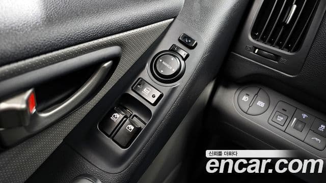 Hyundai Grand Starex детский перевозочный автомобиль, 2017 16