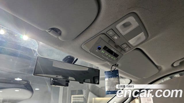 Hyundai Grand Starex детский перевозочный автомобиль, 2017 19