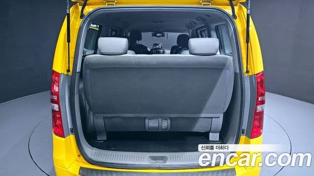 Hyundai Grand Starex детский перевозочный автомобиль, 2017 20