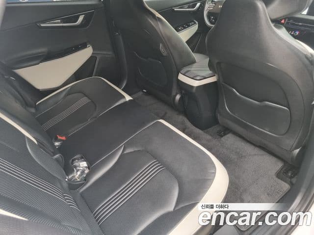 Kia EV6 GT Line, 2023 10