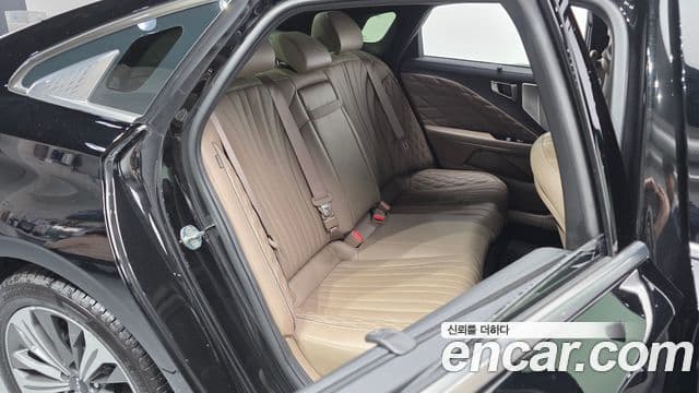 Kia K8 Signature, 2023 12