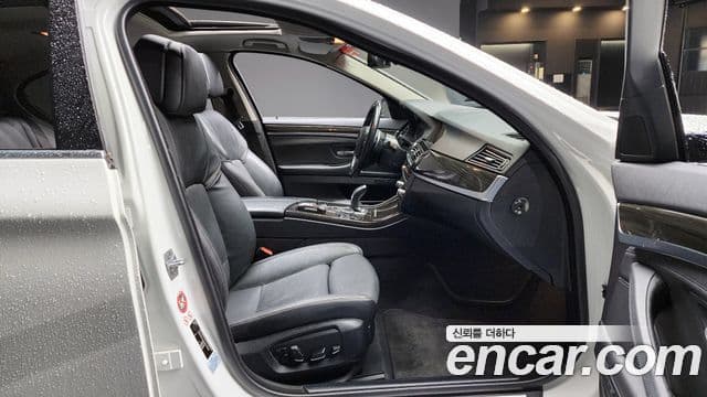 BMW 5시리즈 (F10) 528i Luxury Plus, 2016 10