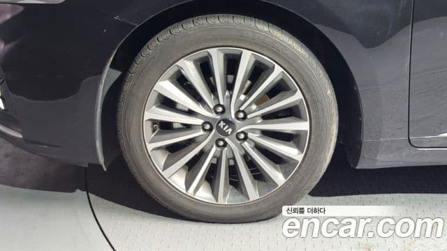 Kia All New K7 3.0 LPI Luxury (арендный автомобиль), 2016 все фото