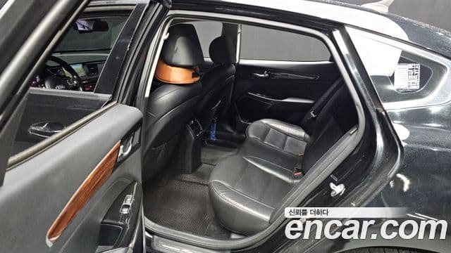 Kia All New K7 3.0 LPI Luxury (арендный автомобиль), 2016 12