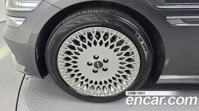 Genesis G80 (RG3) бензин 2.5 турбо AWD, 2026 все фото