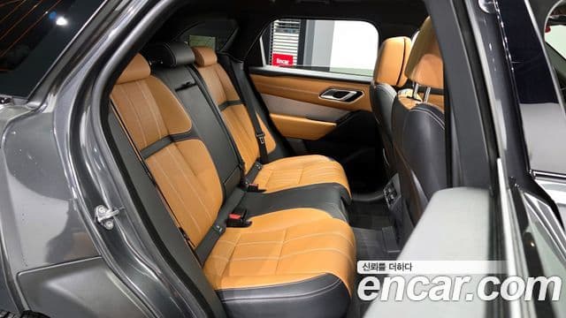 Land Rover Range Rover Velar 3.0 P400 R-Dynamic HSE, 2023 12