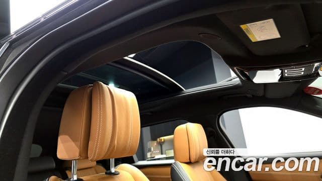 Land Rover Range Rover Velar 3.0 P400 R-Dynamic HSE, 2023 17