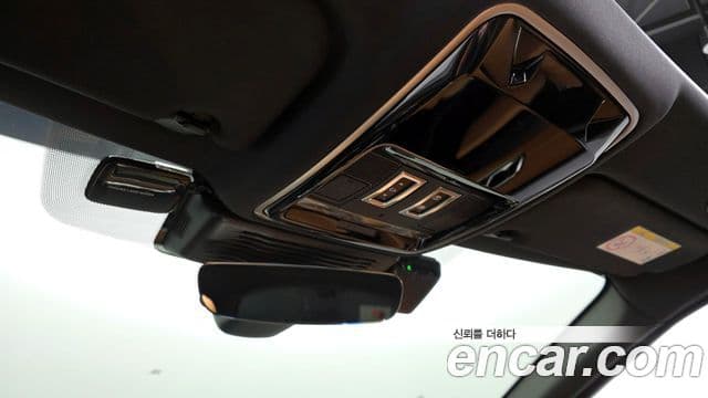 Land Rover Range Rover Velar 3.0 P400 R-Dynamic HSE, 2023 19