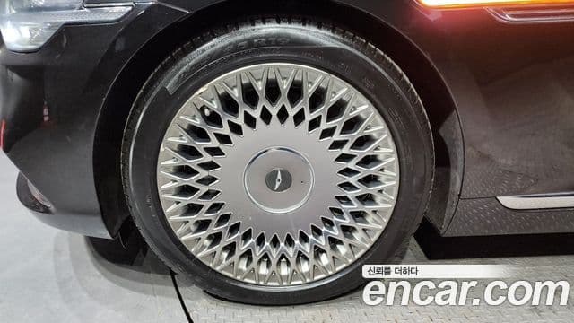 Genesis G90 Premium Luxury, 2019 все фото