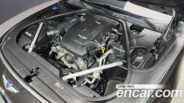 Genesis G90 Premium Luxury, 2019 6